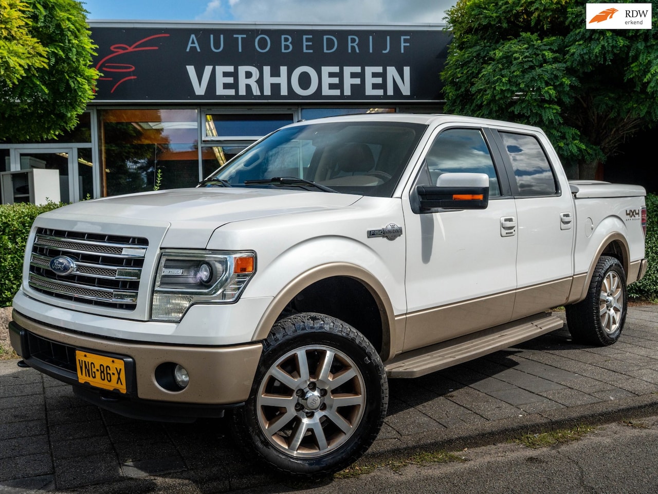 Ford F150 - F-150 KING RANCH | PANORAMA | PARKEERCAMERA | STOEL KOELING / VERWARMING | LEDER | CRUISE - AutoWereld.nl