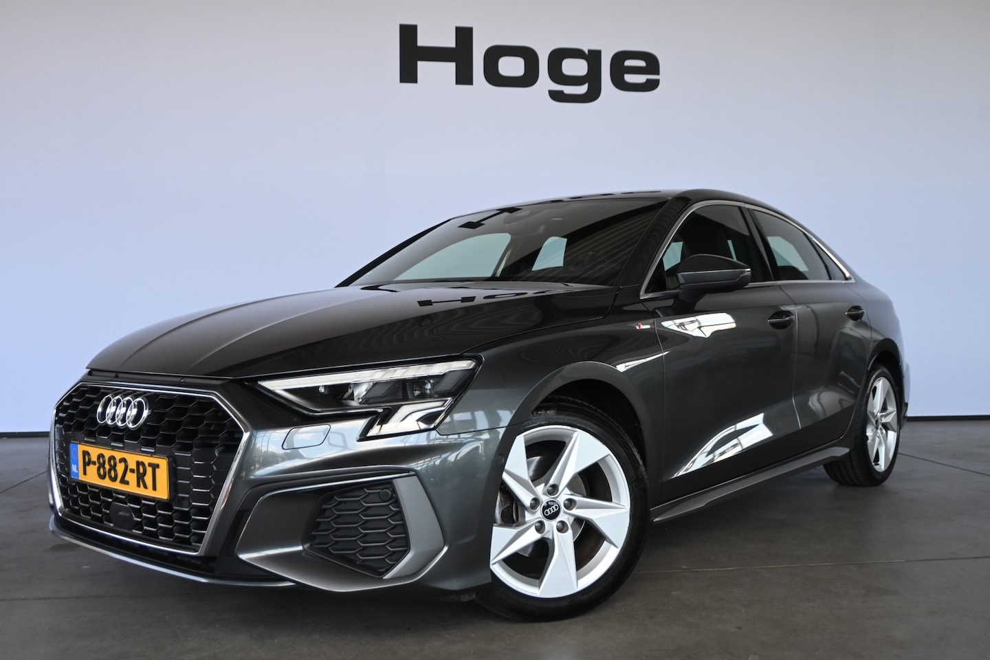 Audi A3 Limousine - 30 TFSI S Edition Virtual Cockpit Adaptieve Cruise Led Clima Carplay Inruil Mogelijk! - AutoWereld.nl