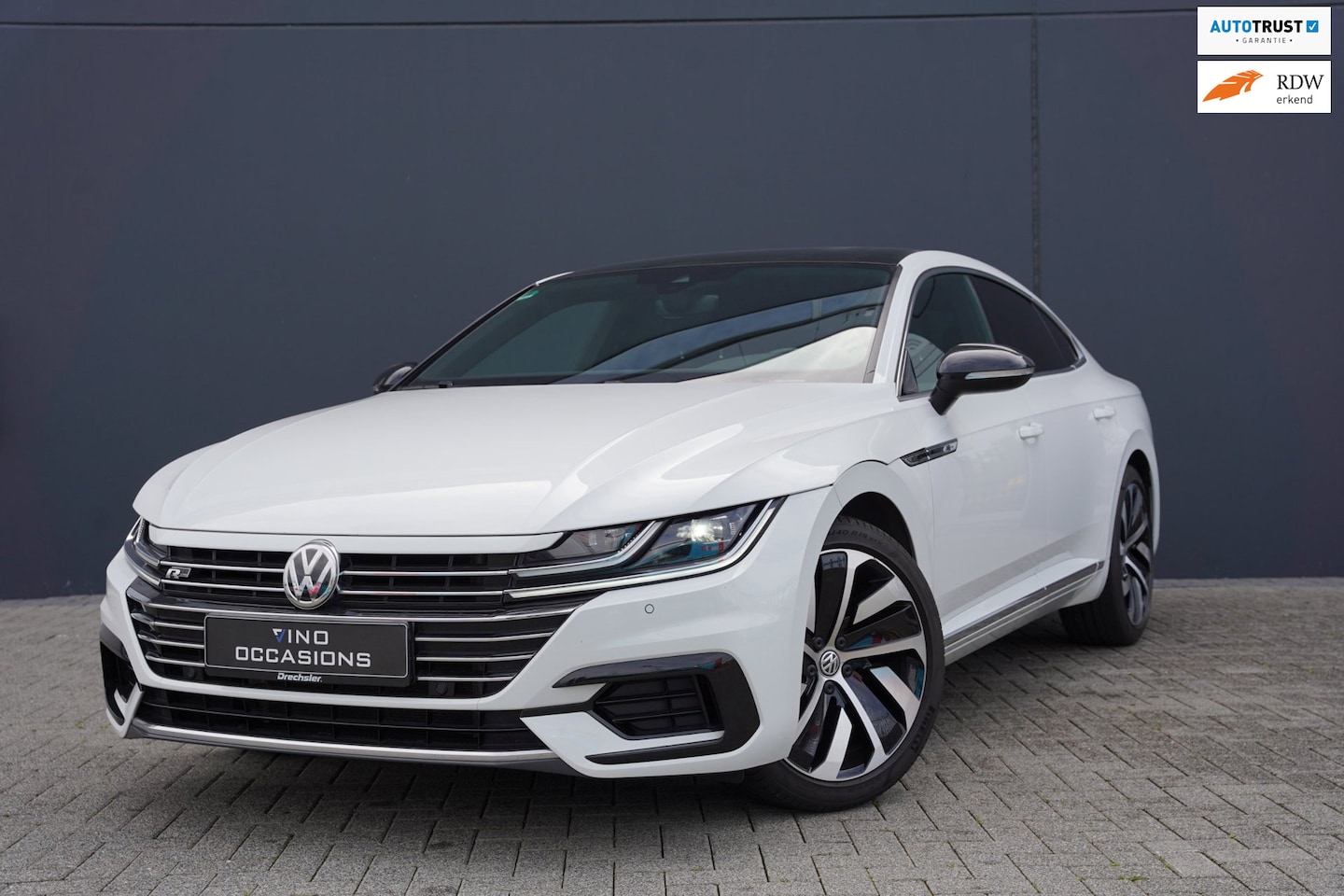 Volkswagen Arteon - 2.0 TSI Business 3X R-line 240PK - AutoWereld.nl