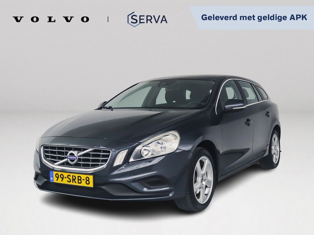 Volvo V60 - 1.6 T3 Momentum | Park assist | Cruise control | Airco | Trekhaak - AutoWereld.nl