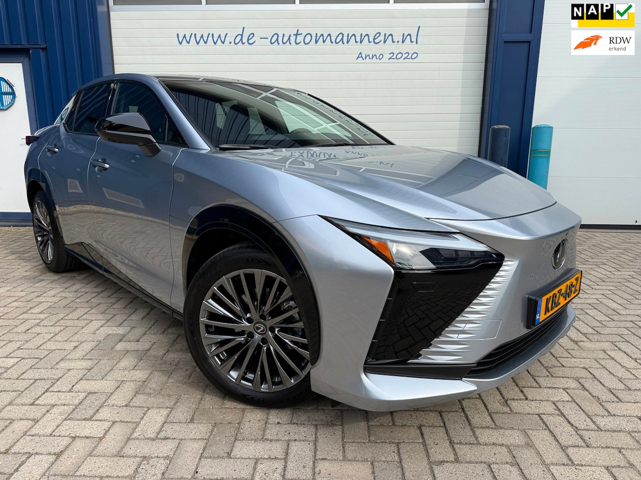 Lexus RZ - 500e DIRECT 4 President Line 77 kWh / 1e EIG / BTW / FULL OPTIONS / 7.571 km - AutoWereld.nl