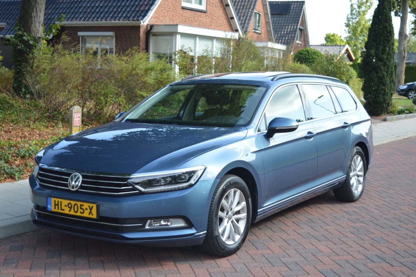 Volkswagen Passat Variant - 1.4 TSI ACT Comfort Org NL/NAP/PANO - AutoWereld.nl