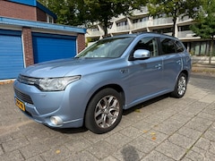 Mitsubishi Outlander - 2.0 PHEV Instyle+ Leder Panorama Adaptive