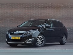 Peugeot 308 - 1.2 PureTech Premium, Origineel NL, Leder, Camera, Stoelverwarming, Keyless, Panoramadak,