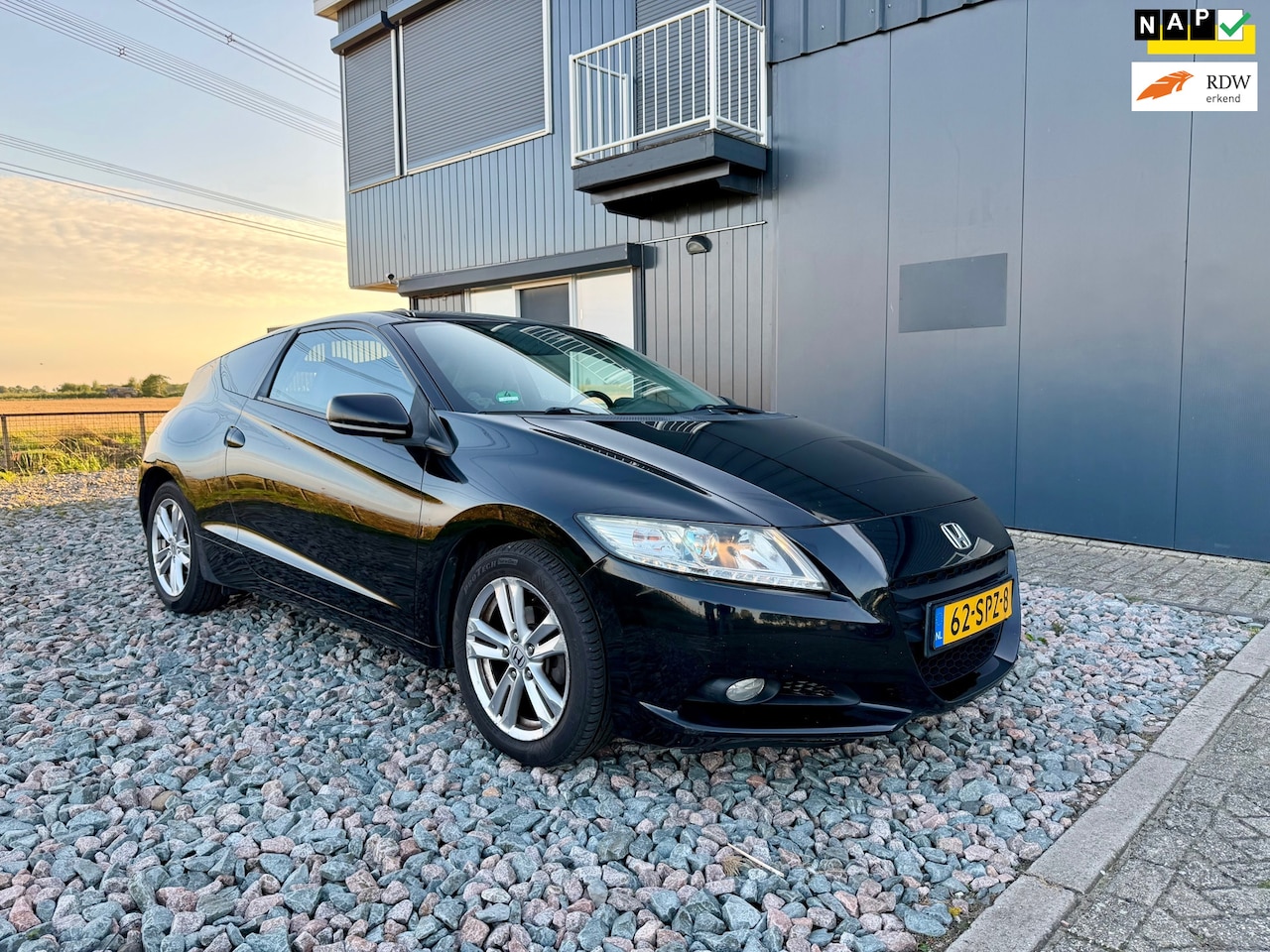 Honda CR-Z - 1.5 i-Vtec IMA Sport 1.5 i-Vtec IMA Sport - AutoWereld.nl