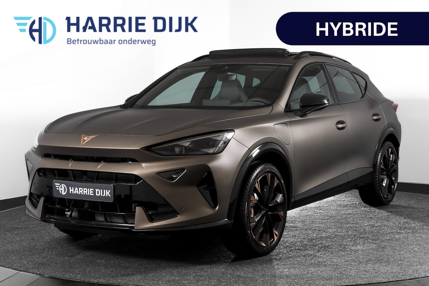 CUPRA Formentor - 1.5 TSI e-Hybrid 272 PK VZ Extreme | Bronze Matt | S/K-Panodak | Sennheiser | Elek. stoele - AutoWereld.nl