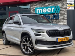 Skoda Kodiaq - 1.5 TSI Sportline DSG 7-pers PANO l CAMERA l TREKHAAK l KEYLESS l SFEER l ACC l 20 INCH l