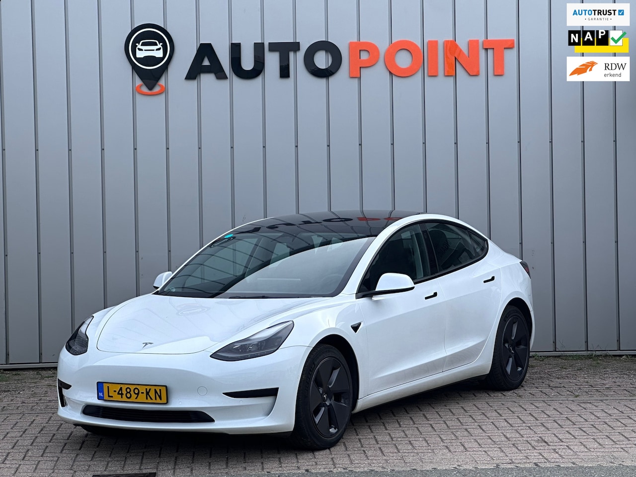 Tesla Model 3 - Standard RWD Plus 60 kWh SOH 93 % LFH Facelift - AutoWereld.nl