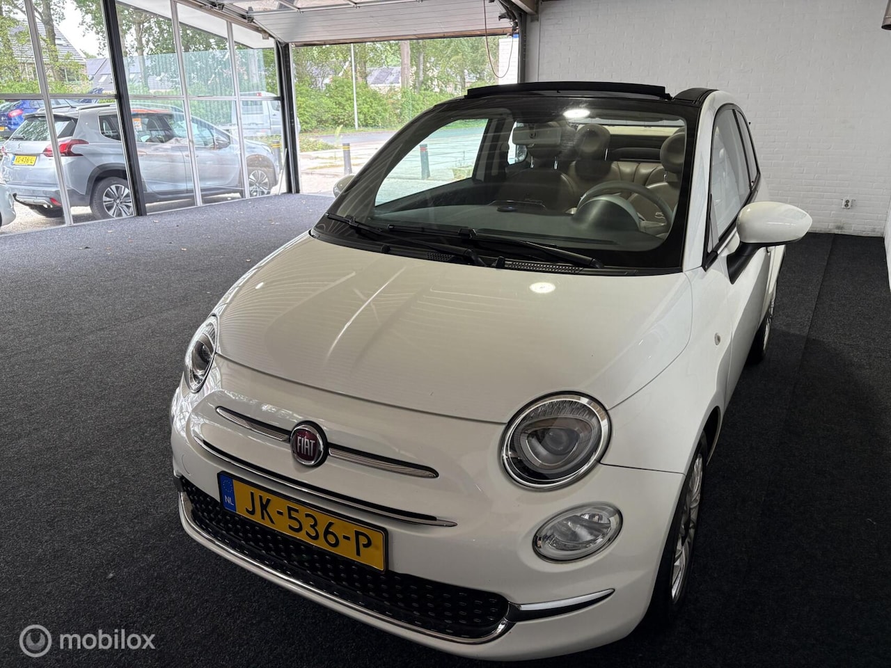 Fiat 500 C - 0.9 TwinAir Turbo Lounge 0.9 TwinAir Turbo Lounge