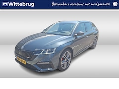 Skoda Octavia Combi - 1.4 TSI RS iV PHEV 245pk DSG Automaat / Panorama schuifk dak / Navigatie / LM 19 inch / LE