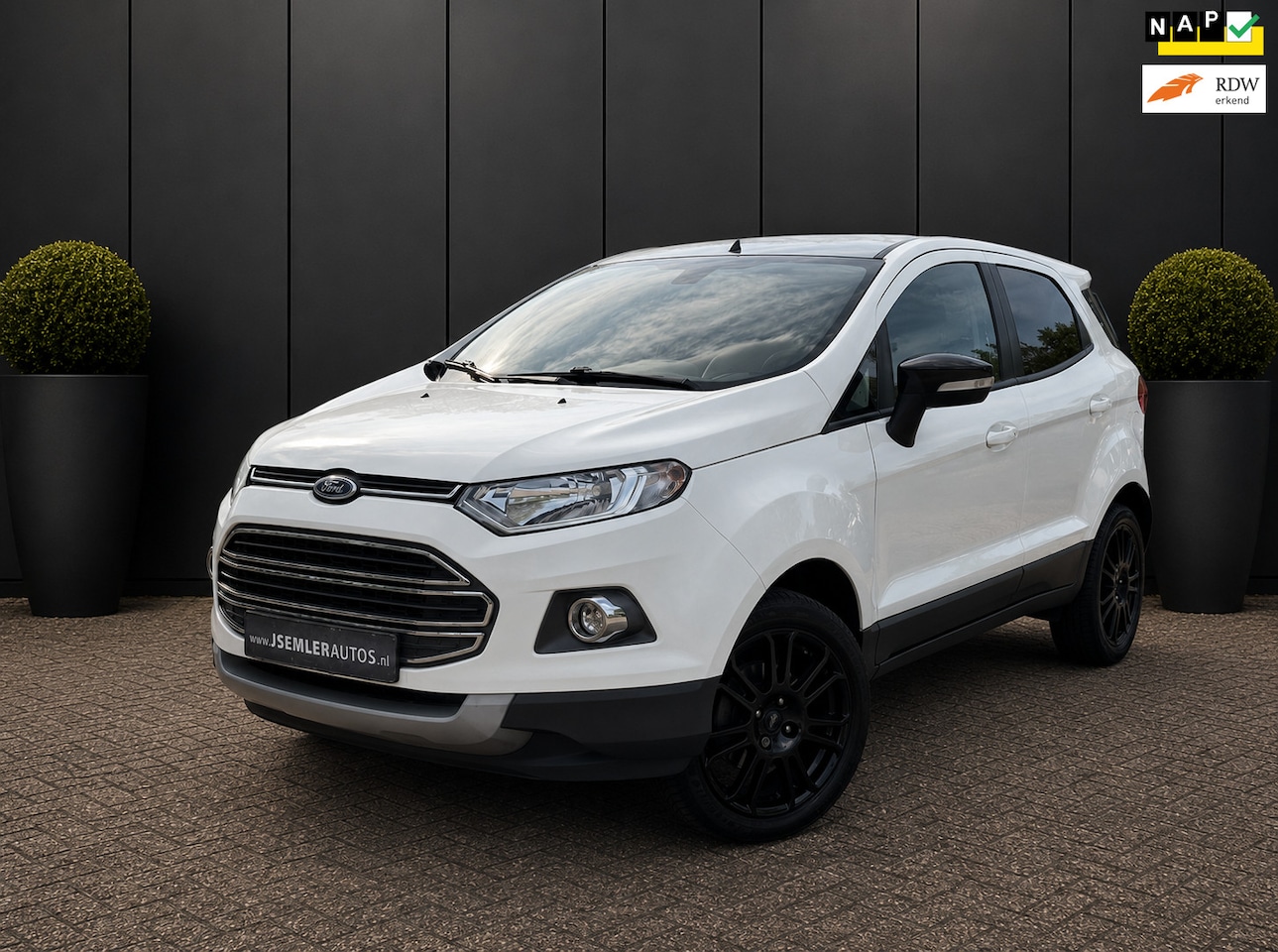 Ford EcoSport - 1.0 EcoBoost Titanium S NAVI CRUISE NAP 99DKM TREKHAAK - AutoWereld.nl