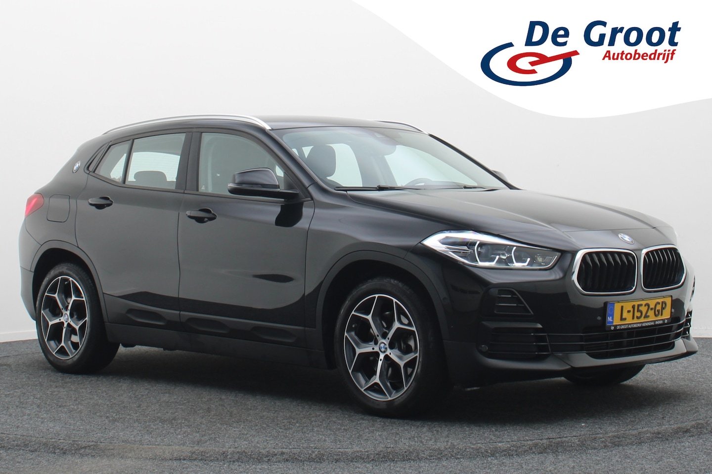 BMW X2 - xDrive20i High Executive LED, Camera, Trekhaak, Navigatie, Climate, 18" - AutoWereld.nl
