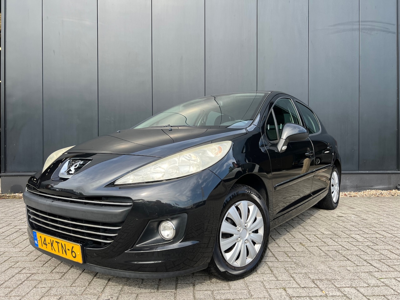 Peugeot 207 - 1.6 VTi XS Automaat!! Clima/5Drs/Nap! - AutoWereld.nl