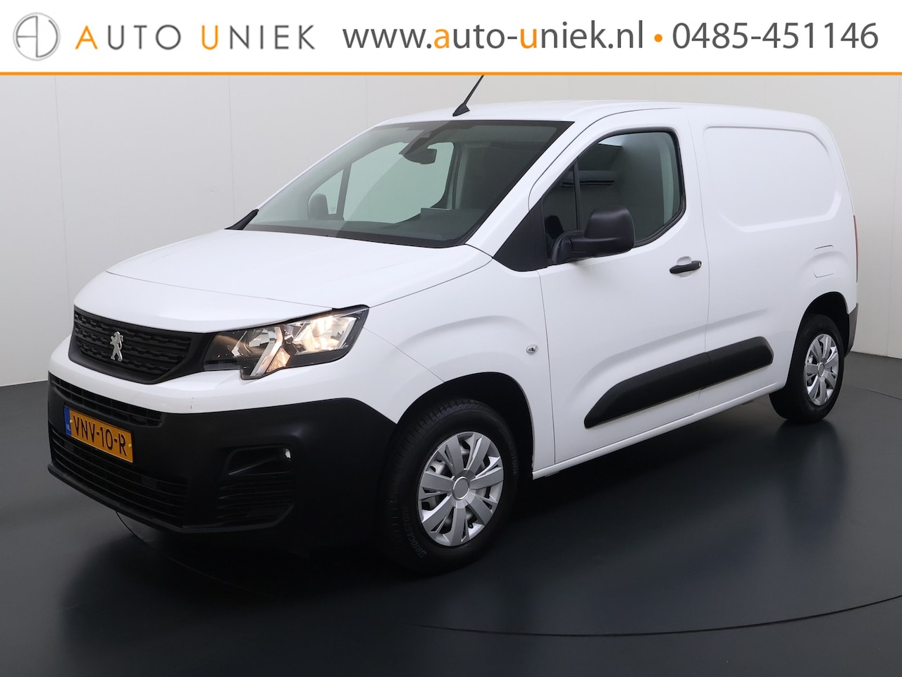 Peugeot Partner - 1.2 PureTech BENZINE Premium Airco, Cruise Control, EX Lease - AutoWereld.nl