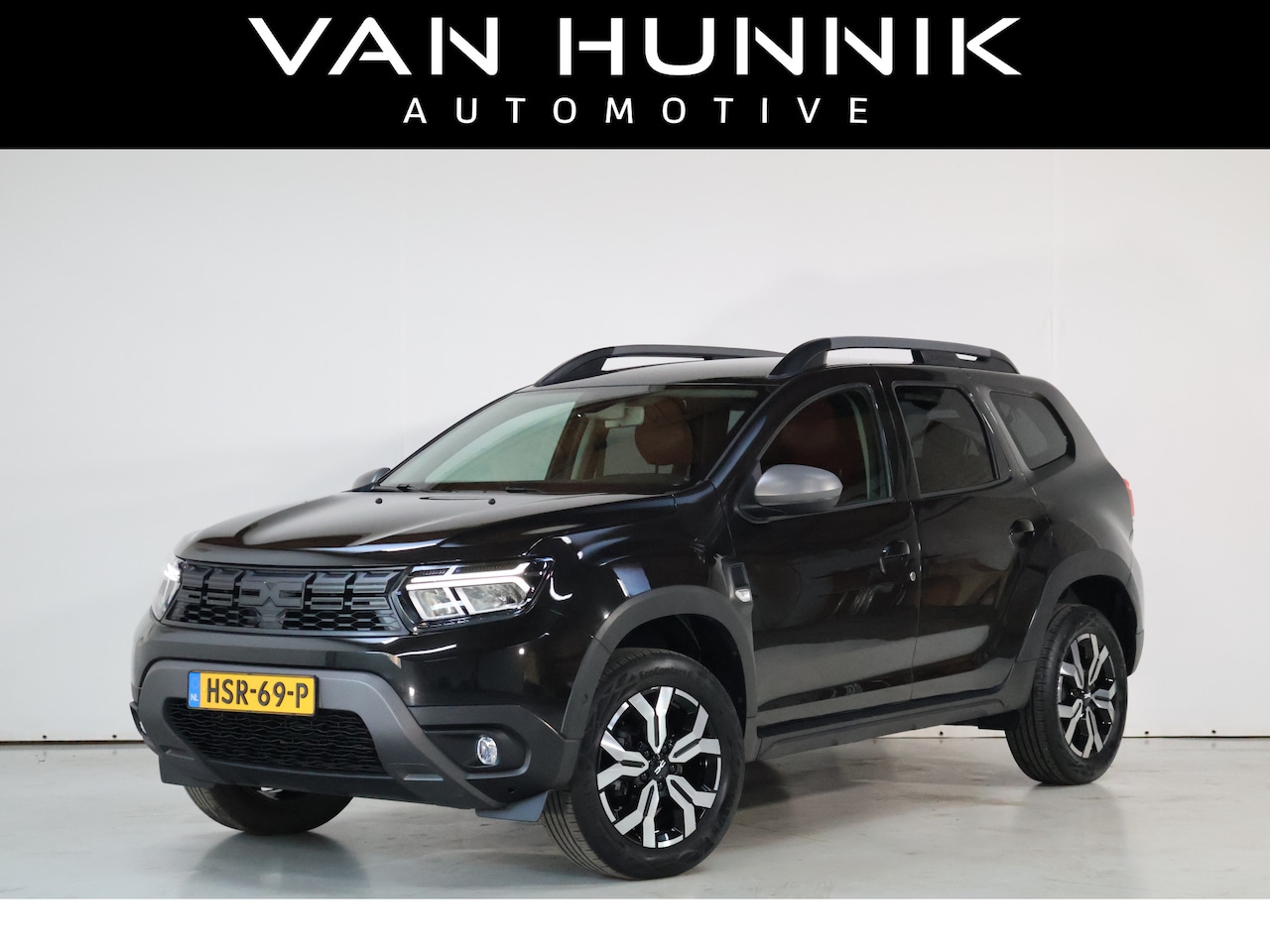 Dacia Duster - 1.3 TCe 150 Journey | Trekhaak | Leder | Camera | Cruise | Dealer Onderhouden - AutoWereld.nl