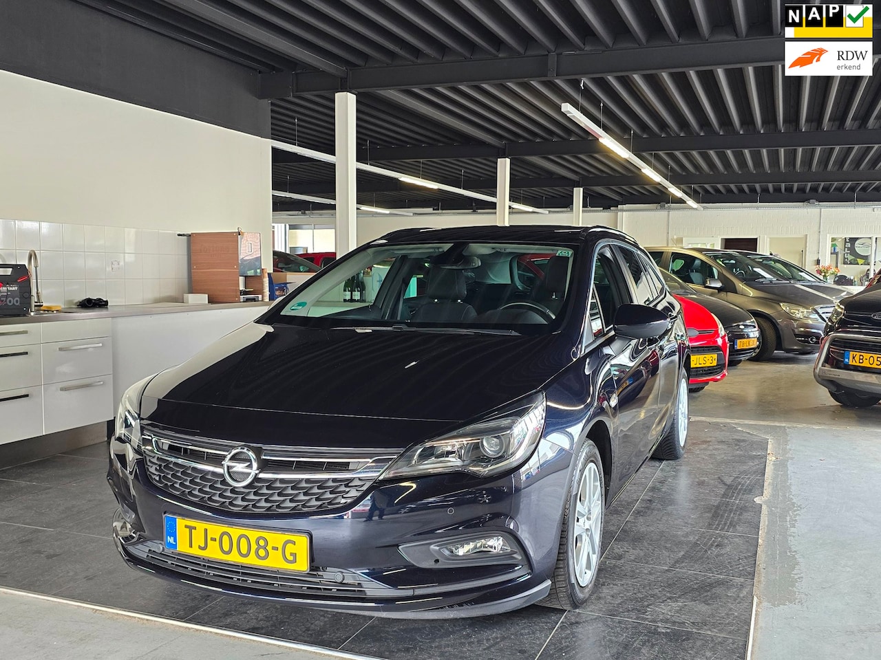 Opel Astra Sports Tourer - 1.0 Online Edition/AIRCO/BOEKJES/ - AutoWereld.nl