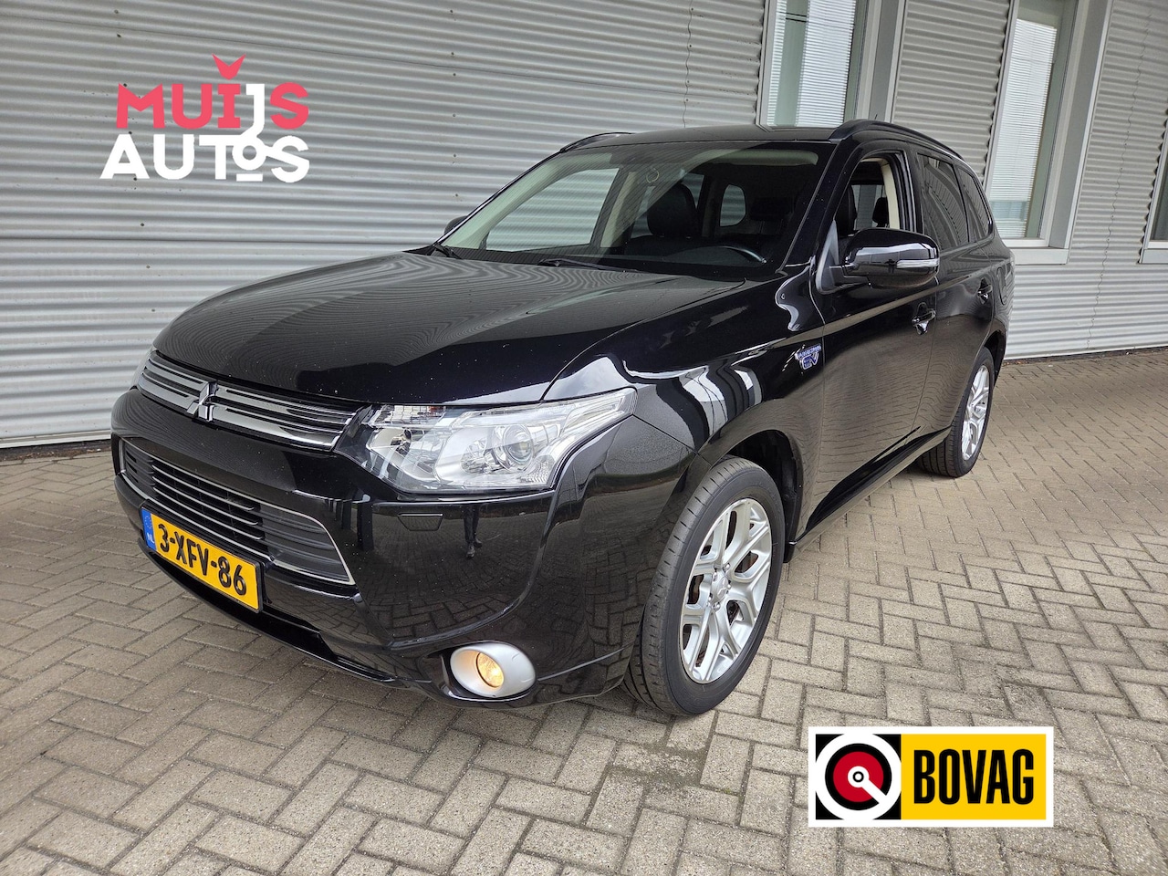 Mitsubishi Outlander - 2.0 PHEV Executive Edition 2.0 PHEV Executive Edition - AutoWereld.nl