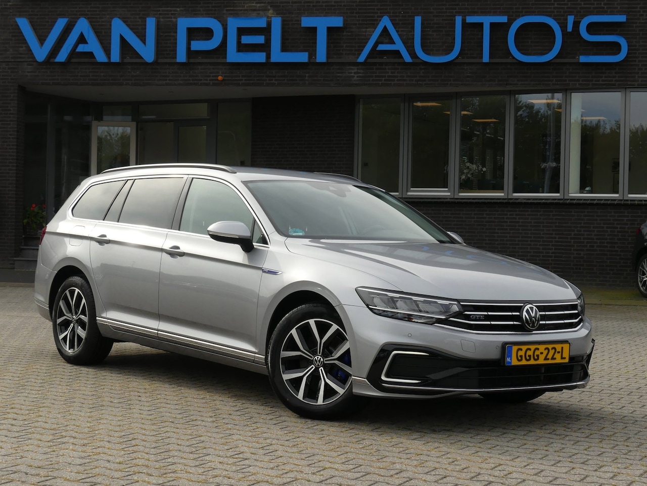 Volkswagen Passat Variant - 1.4 TSI PHEV GTE 218pk Business Premium / Travel Assist Plus / - AutoWereld.nl