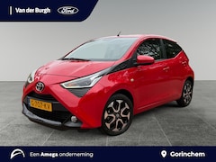 Toyota Aygo - 1.0 VVT-i x-joy Automaat | Climate Controle | achteruitrijcamera | Multimedia systeem | LM