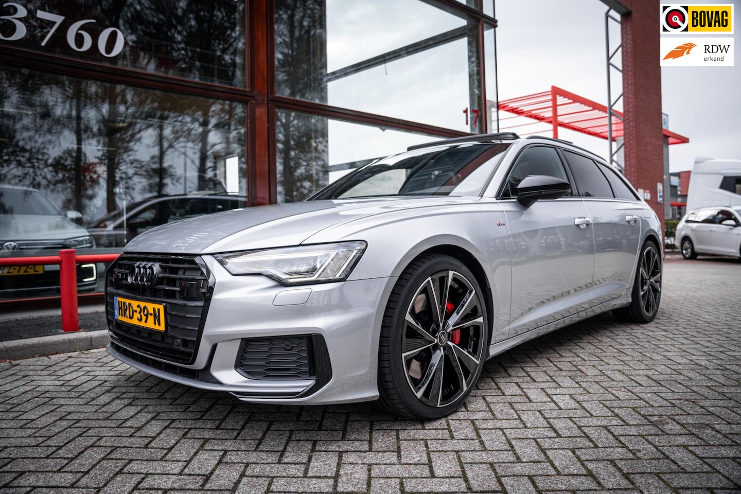 Audi A6 Avant - 55 TFSI E quattro Competition S-line | Panoramadak| Stuur, stoelverwarming | Memory Seats - AutoWereld.nl