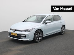 Volkswagen Golf - 1.5 eHybrid Life Edition | Automaat | Navigatie | Draadloze Apple carplay | Adaptieve crui