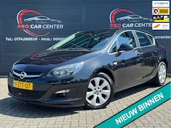 Opel Astra - 1.4 Turbo Business + CLIMATE | CRUISE | CARPLAY | PDC | EL.RAMEN | NAP | APK | LMV