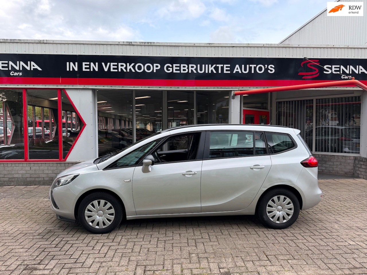 Opel Zafira Tourer - 2.0 CDTI - 7 Persoons - Airco - 2015 - - AutoWereld.nl