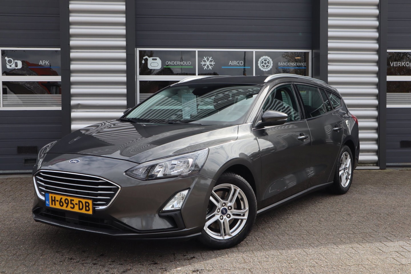 Ford Focus Wagon - 1.0 EcoBoost Trend Edition Business 1.0 EcoBoost Trend Edition Business - AutoWereld.nl