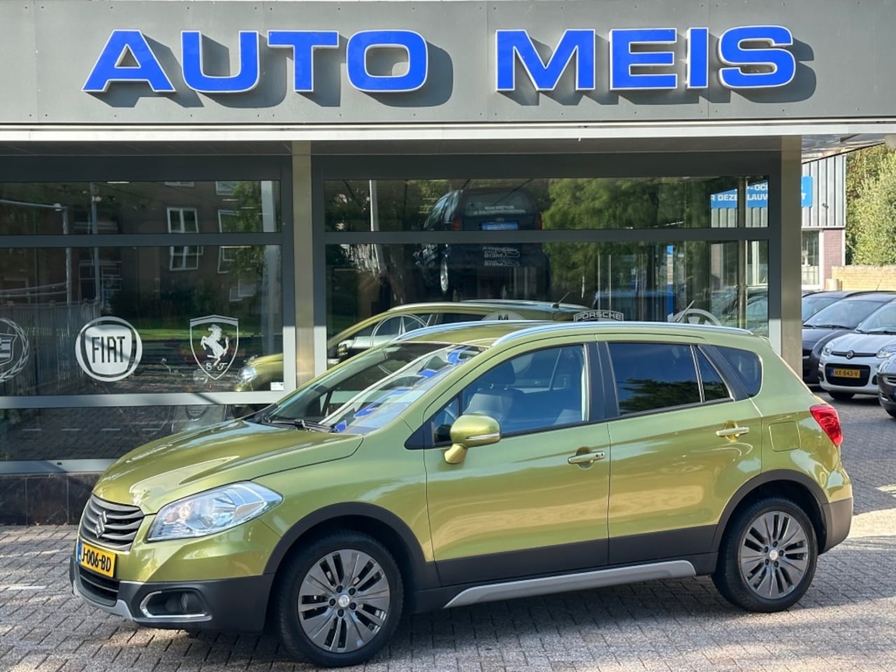 Suzuki SX4 S-Cross - SX4 S-Cross Exclusive Navi Cruise Camera Telefoon - AutoWereld.nl