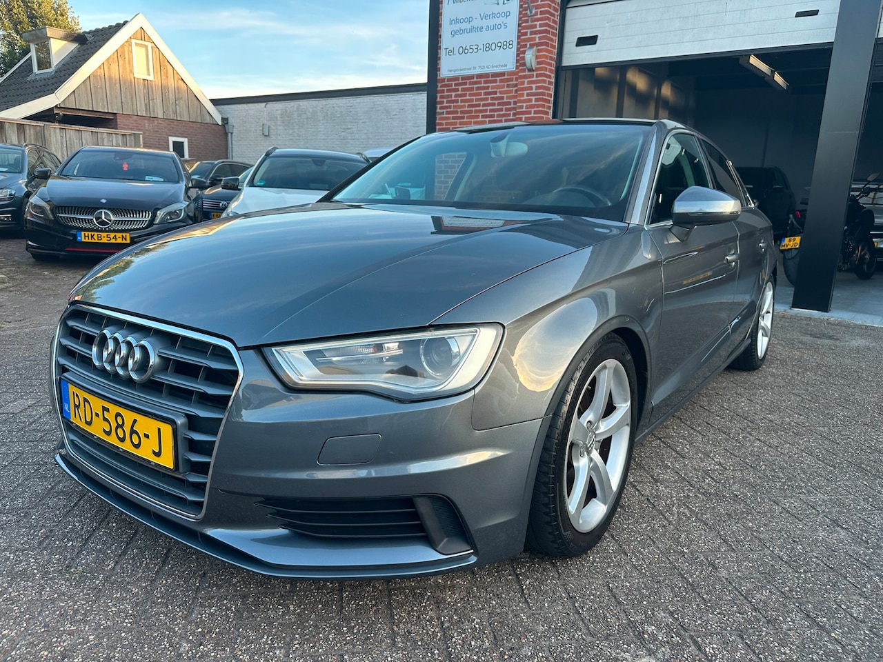 Audi A3 Limousine - 1.8 TFSI Ambition Pro Line S AUTOMAAT-PANORAMADAK-LEDER-CRUISE - AutoWereld.nl