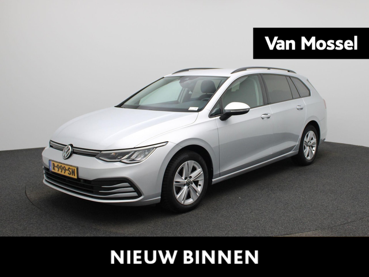 Volkswagen Golf Variant - 1.0 eTSI Life Business AUTOMAAT | NAVIGATIE | PARKEERSENSOREN - AutoWereld.nl
