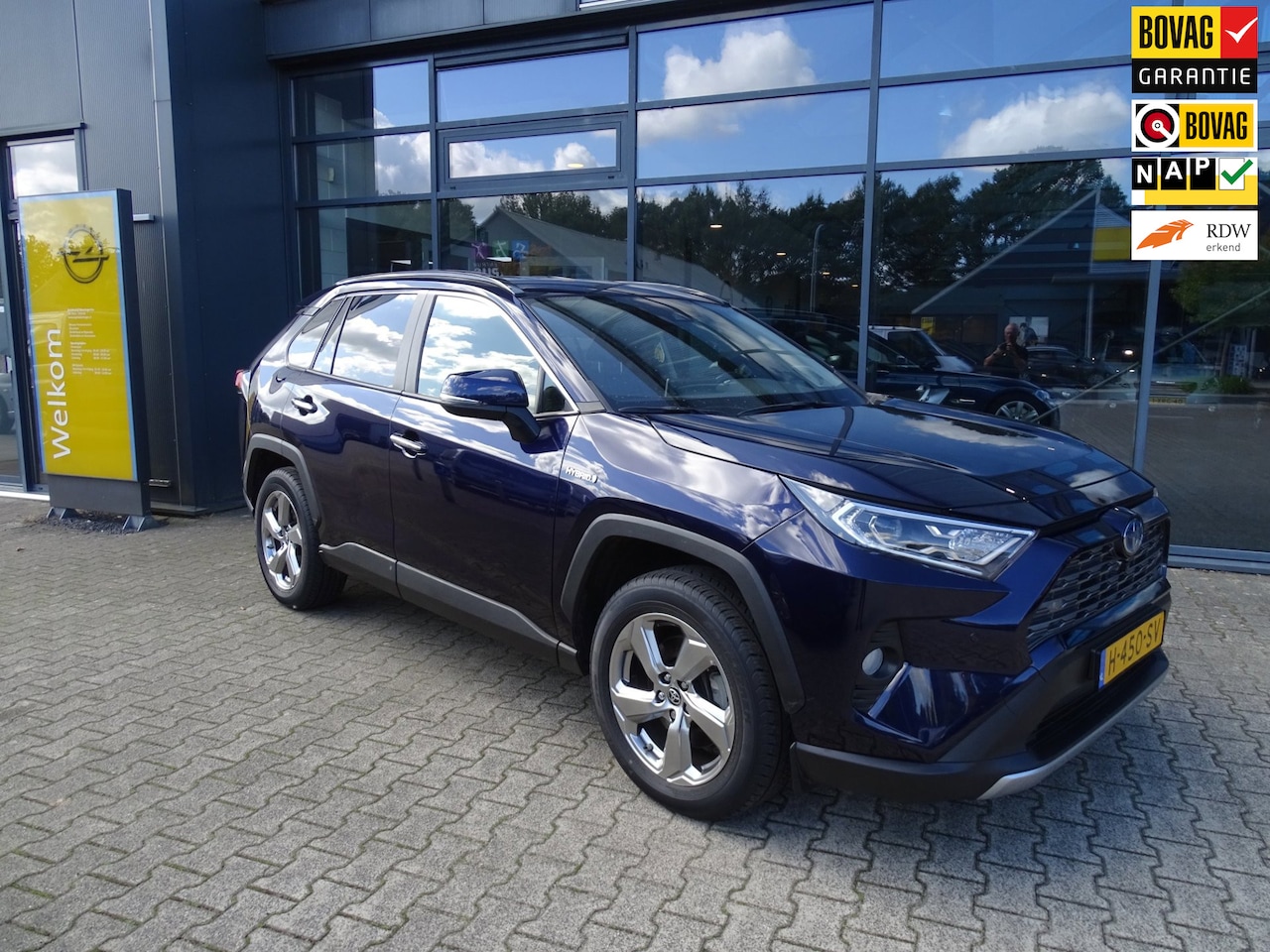 Toyota RAV4 - 2.5 Hybrid AWD Executive Trekhaak - AutoWereld.nl