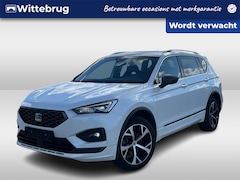 SEAT Tarraco - 1.4 TSI e-Hybrid PHEV DSG FR Business / Zwenkbare trekhaak / Elektrische achterklep / Pare