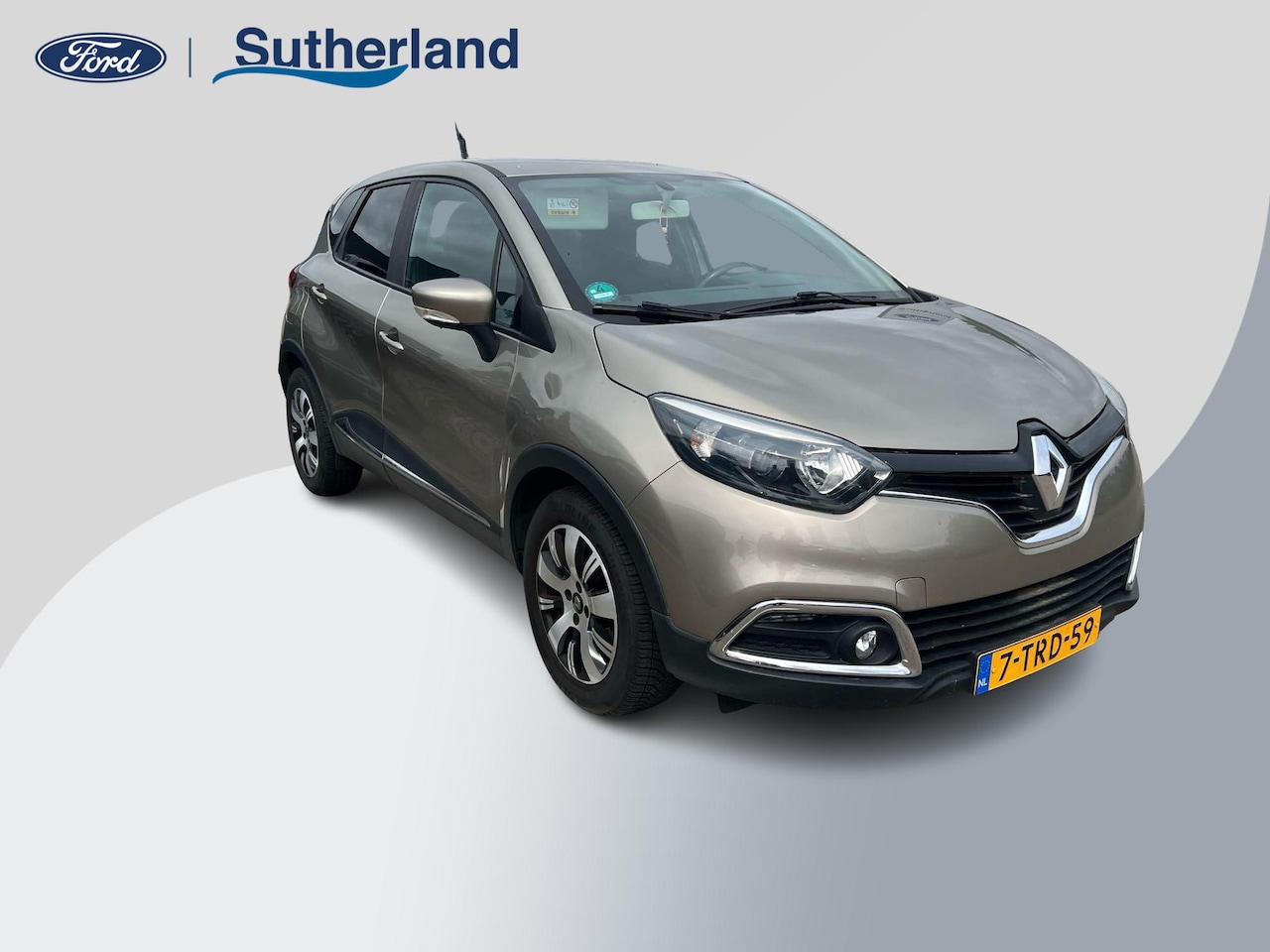 Renault Captur - 1.2 TCe Expression 120pk Automaat | Trekhaak | Cruise control | Hoge instap | Airco | Navi - AutoWereld.nl