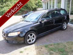 Volvo V70 - 2.4D Limited Edition Keurige Auto Volledig Onderhouden. Automaat