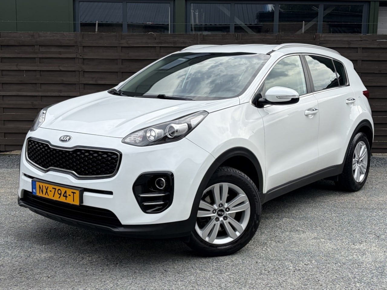 Kia Sportage - 1.6 GDI DynamicLine / Camera / Cruise / Climate / NAP - AutoWereld.nl