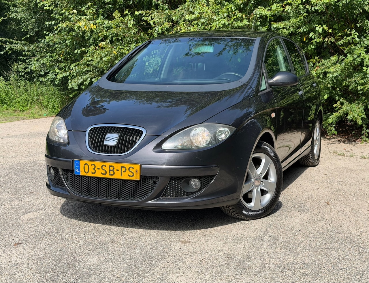 SEAT Altea - 1.6 Reference | Airco + Cruise control Nu € 1.499,- !!! - AutoWereld.nl