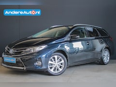 Toyota Auris Touring Sports - 1.8 Hybrid Executive |trekhaak|leder|navi|cruisecontrol|keyless|