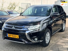 Mitsubishi Outlander - 2.0 PHEV Executive Edition Bj:2015 Camera Navi Parksensor NAP