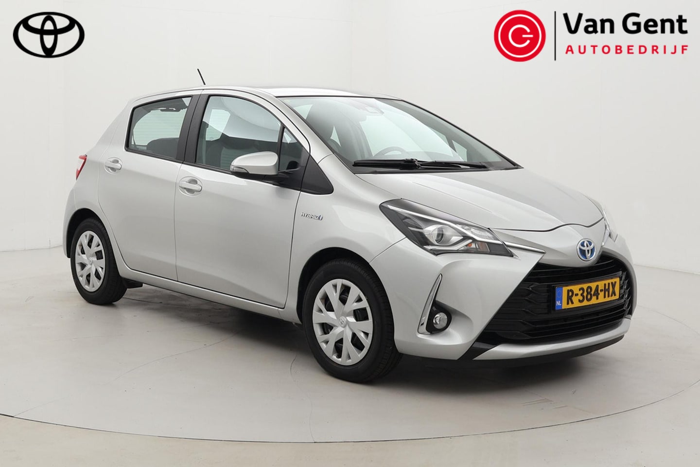 Toyota Yaris - 1.5 Hybrid Active | Cruise Control | Clima | Parkeersensoren achter | Camera | Bluetooth | - AutoWereld.nl