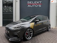 Ford Fiesta - 1.5 EcoBoost ST-3 Performance 200 Pk Pano/Recaro/Milltek/Maxton/H&R/Launch Control/B&O/PDC