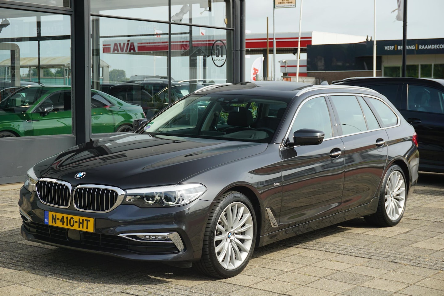 BMW 5-serie Touring - 530i xDrive High Executive 530i xDrive High Executive - AutoWereld.nl