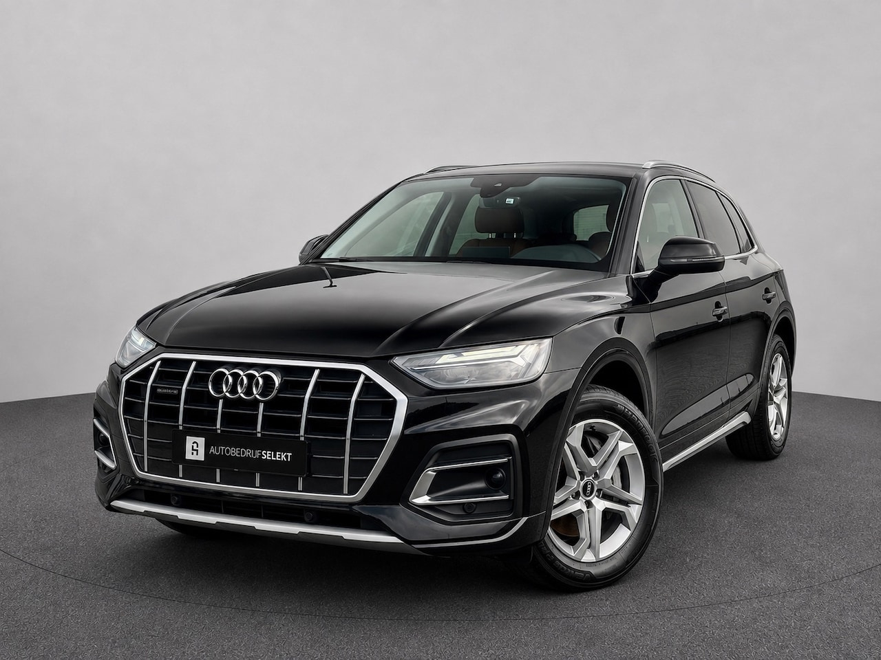 Audi Q5 - 50 TFSI e | Trekhaak | Carplay | Stoelverwarming | Elektrische achterklep | ACC | LED - AutoWereld.nl