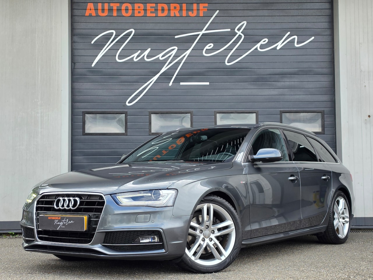 Audi A4 Avant - 1.8 TFSI S Edition|Compleet onderhouden|Trekhaak|Xenon|Type3| - AutoWereld.nl