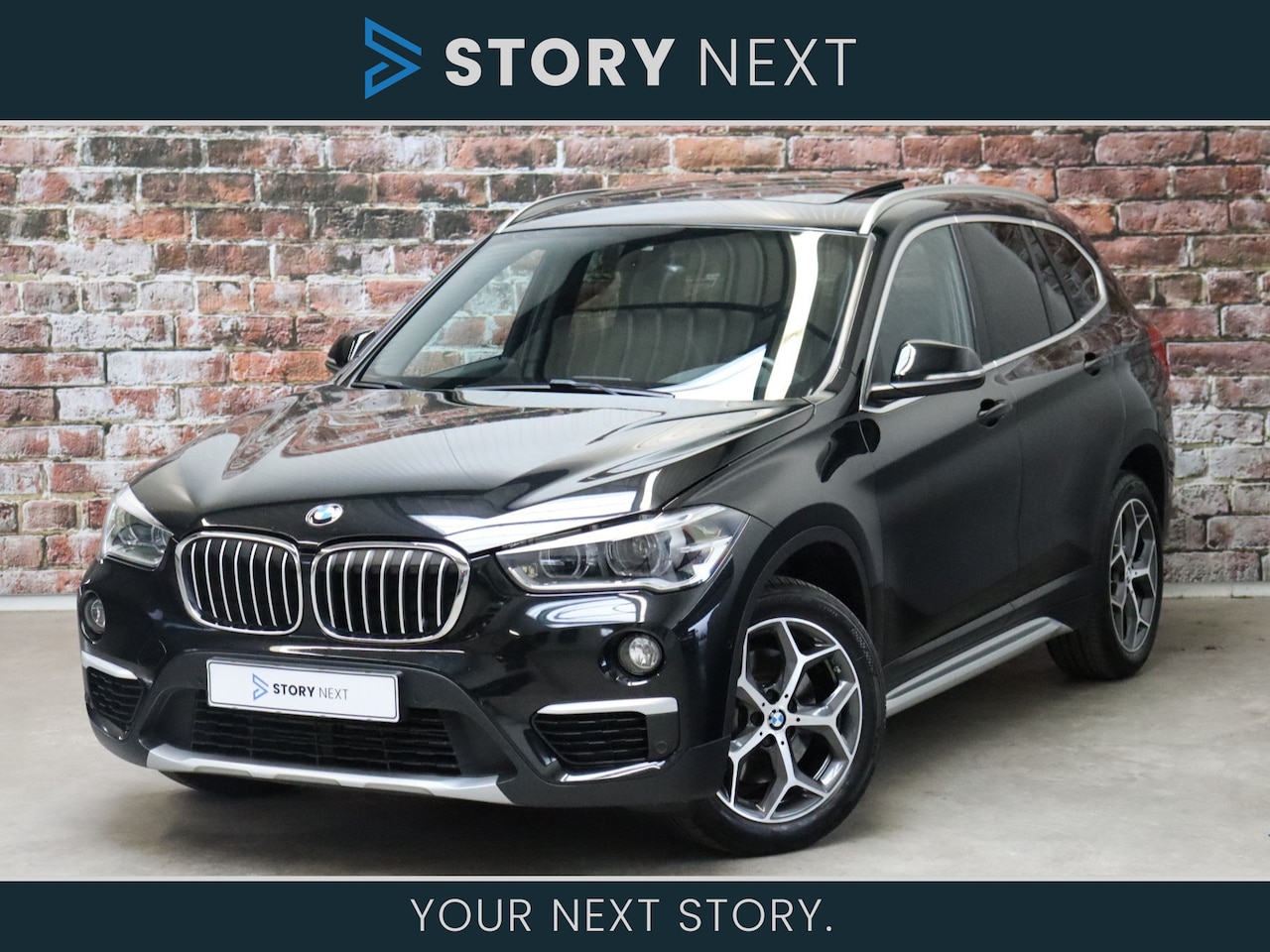 BMW X1 - sDrive20i Executive xLine Automaat / Panoramadak / Achteruitrijcamera / Hifi / Cruise Cont - AutoWereld.nl