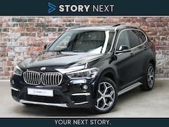 BMW X1 - sDrive20i Executive xLine Automaat / Panoramadak / Achteruitrijcamera / Hifi / Cruise Cont