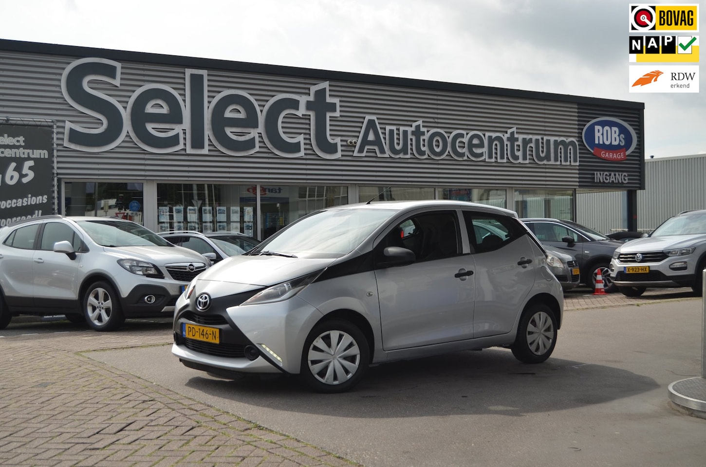 Toyota Aygo - 1.0 VVT-i X-fun |AIRCO|5 DRS| BLUETOOTH| NAVIGATIE|NL AUTO - AutoWereld.nl