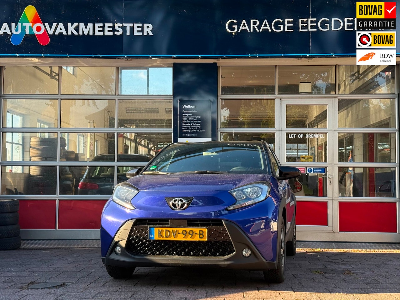 Toyota Aygo X - 1.0 VVT-i MT play 1.0 VVT-i MT Play - AutoWereld.nl