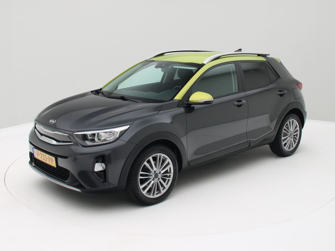 Kia Stonic - 1.0 T-GDi DynamicLine Two Tone / Origineel NL - AutoWereld.nl