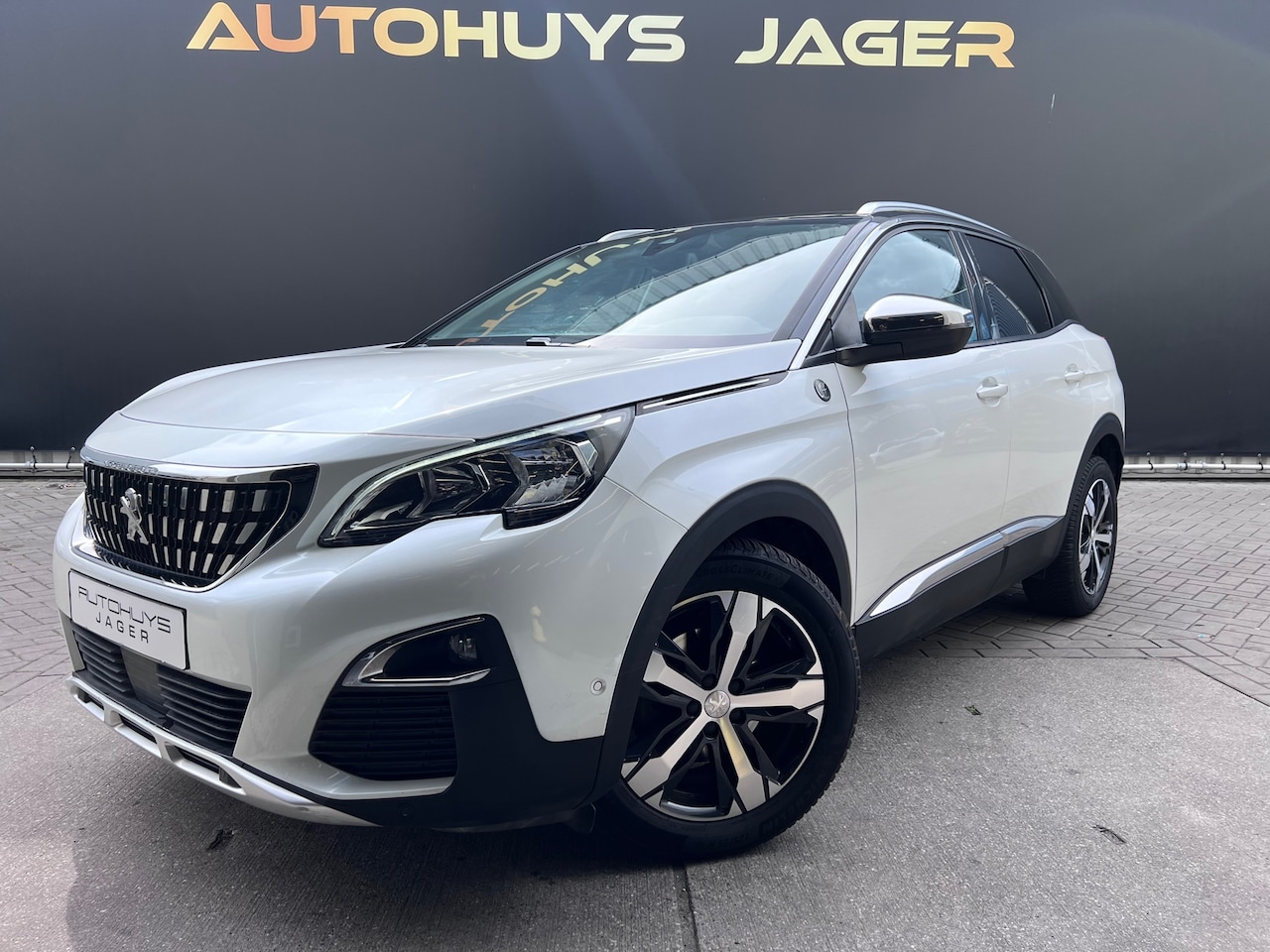 Peugeot 3008 - 1.6 e-THP GT Line - Pano Camera Carplay - AutoWereld.nl